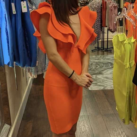 Famous Bandage Ruffle dress XS-XL - Picture 10 of 15